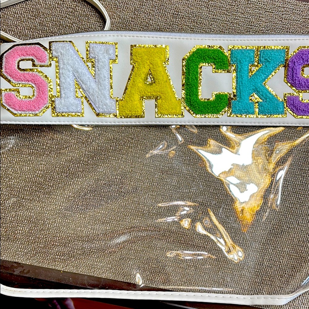 Gently used, Large Colorful Kids Snack Pouch 💜